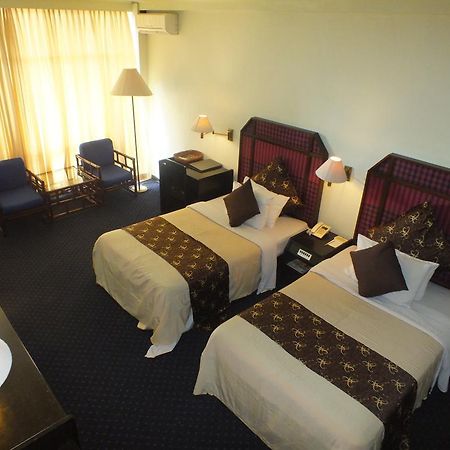 Mesra Business & Resort Hotel Samarinda Zewnętrze zdjęcie