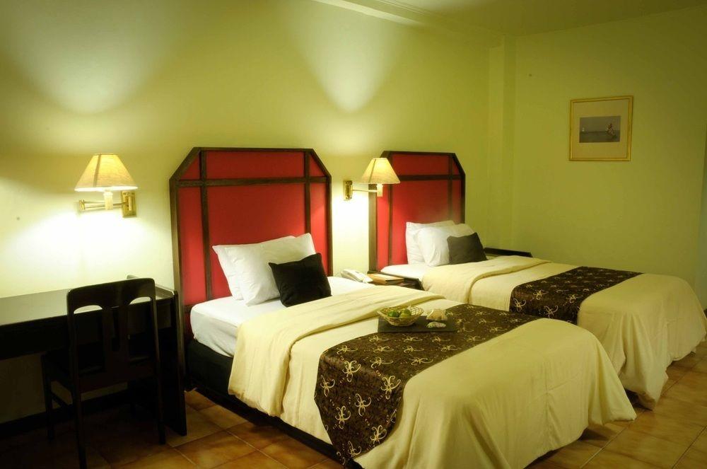 Mesra Business & Resort Hotel Samarinda Zewnętrze zdjęcie