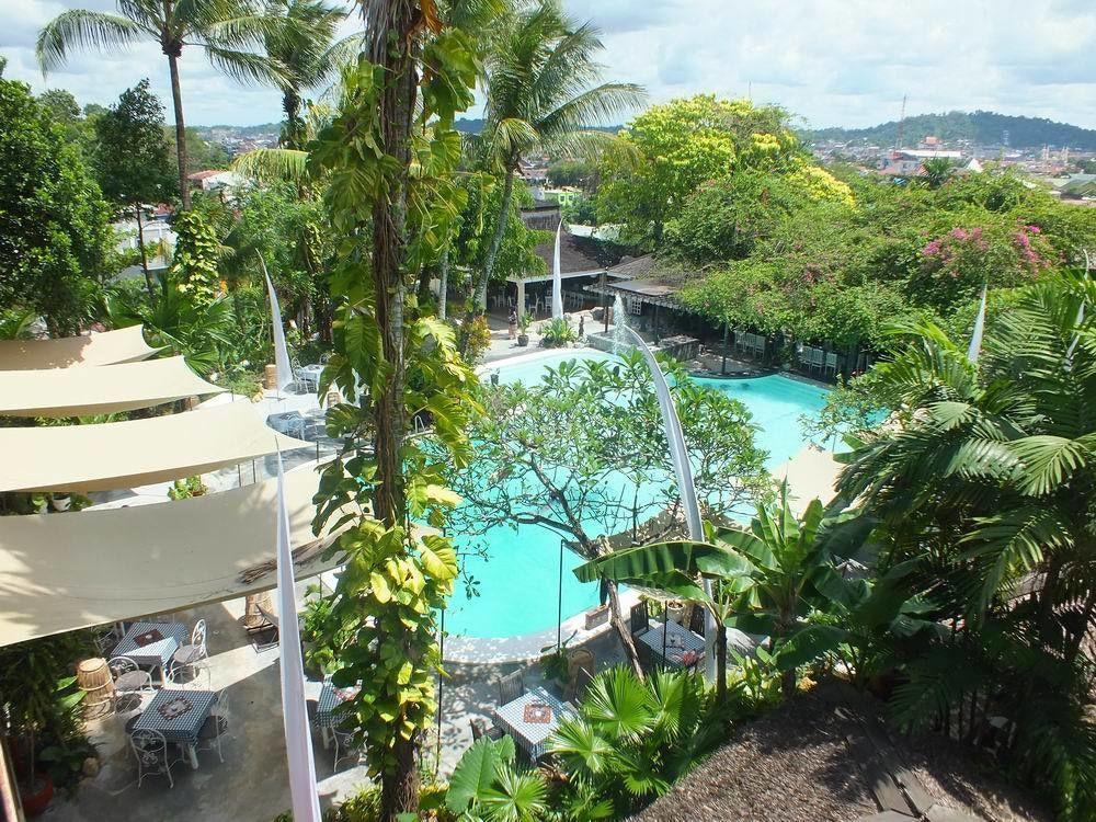 Mesra Business & Resort Hotel Samarinda Zewnętrze zdjęcie