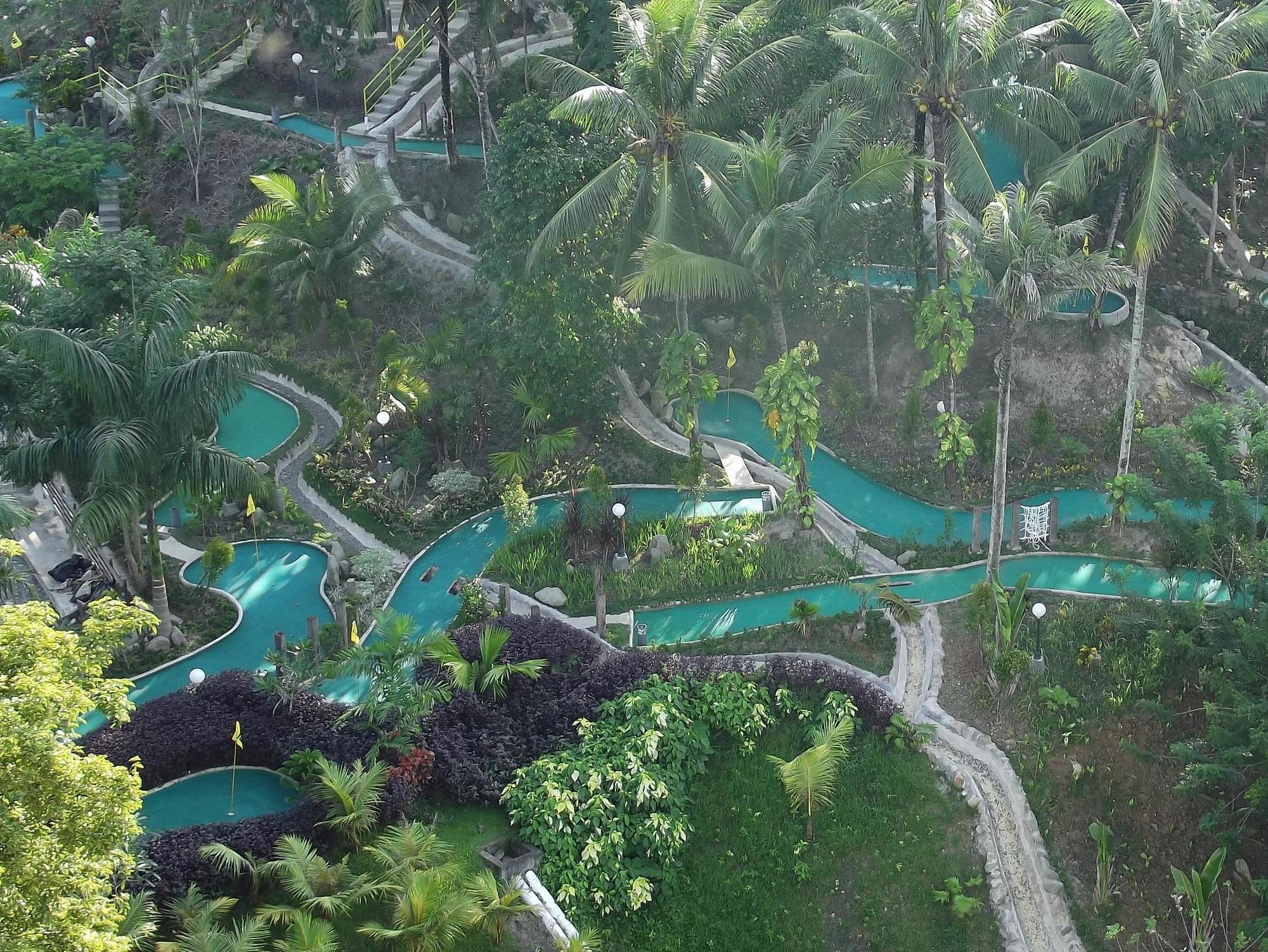 Mesra Business & Resort Hotel Samarinda Zewnętrze zdjęcie