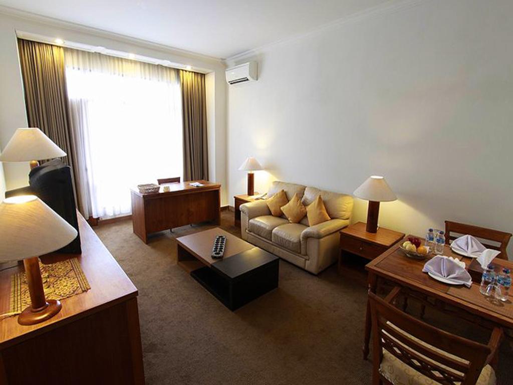 Mesra Business & Resort Hotel Samarinda Zewnętrze zdjęcie