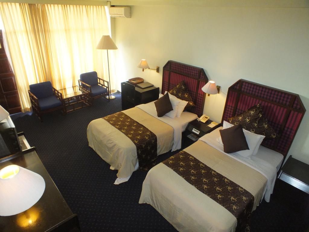 Mesra Business & Resort Hotel Samarinda Zewnętrze zdjęcie
