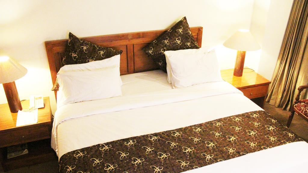 Mesra Business & Resort Hotel Samarinda Zewnętrze zdjęcie