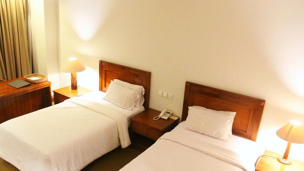 Mesra Business & Resort Hotel Samarinda Zewnętrze zdjęcie