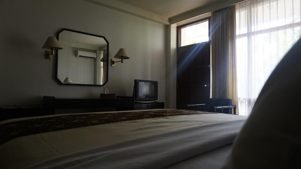 Mesra Business & Resort Hotel Samarinda Zewnętrze zdjęcie