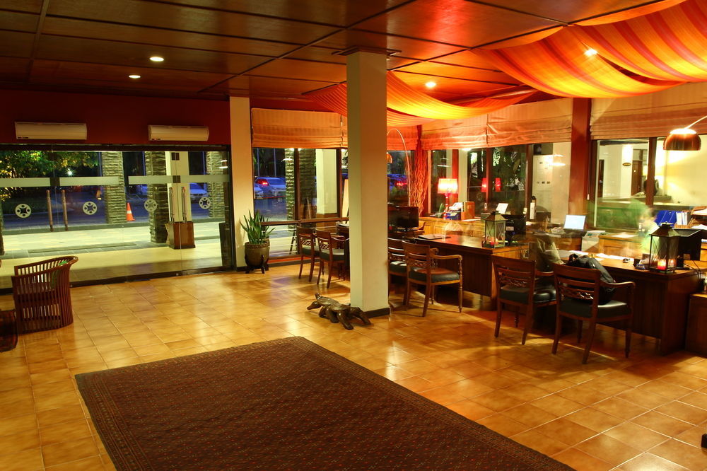 Mesra Business & Resort Hotel Samarinda Zewnętrze zdjęcie