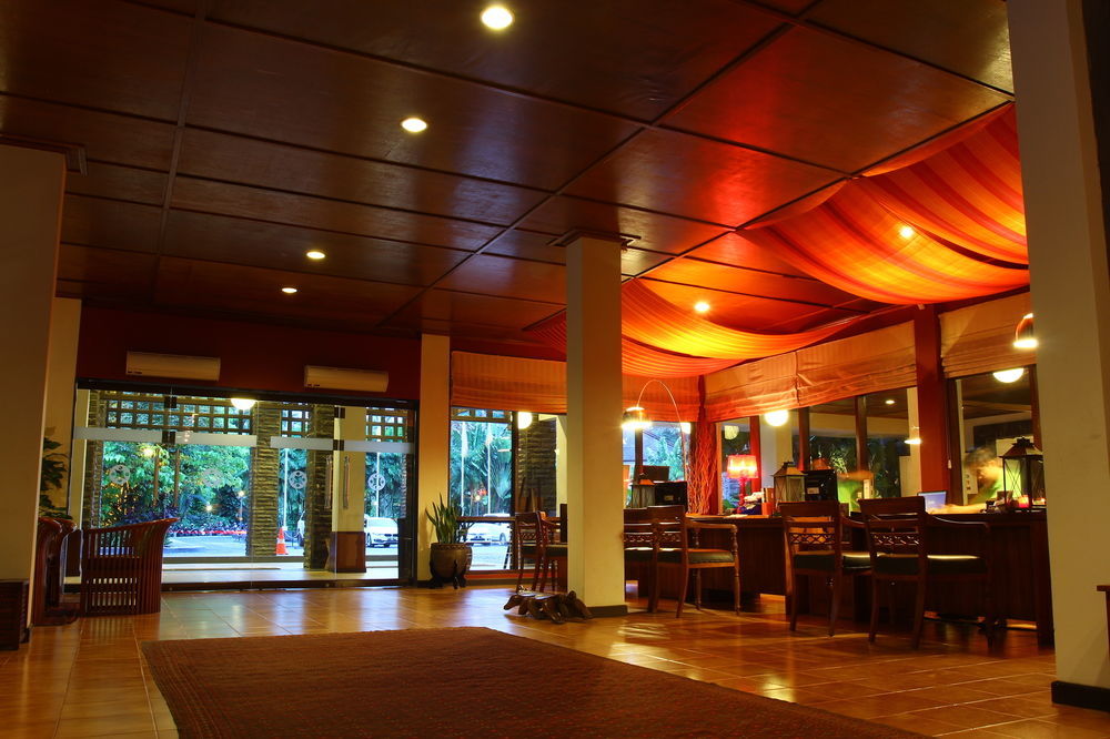 Mesra Business & Resort Hotel Samarinda Zewnętrze zdjęcie